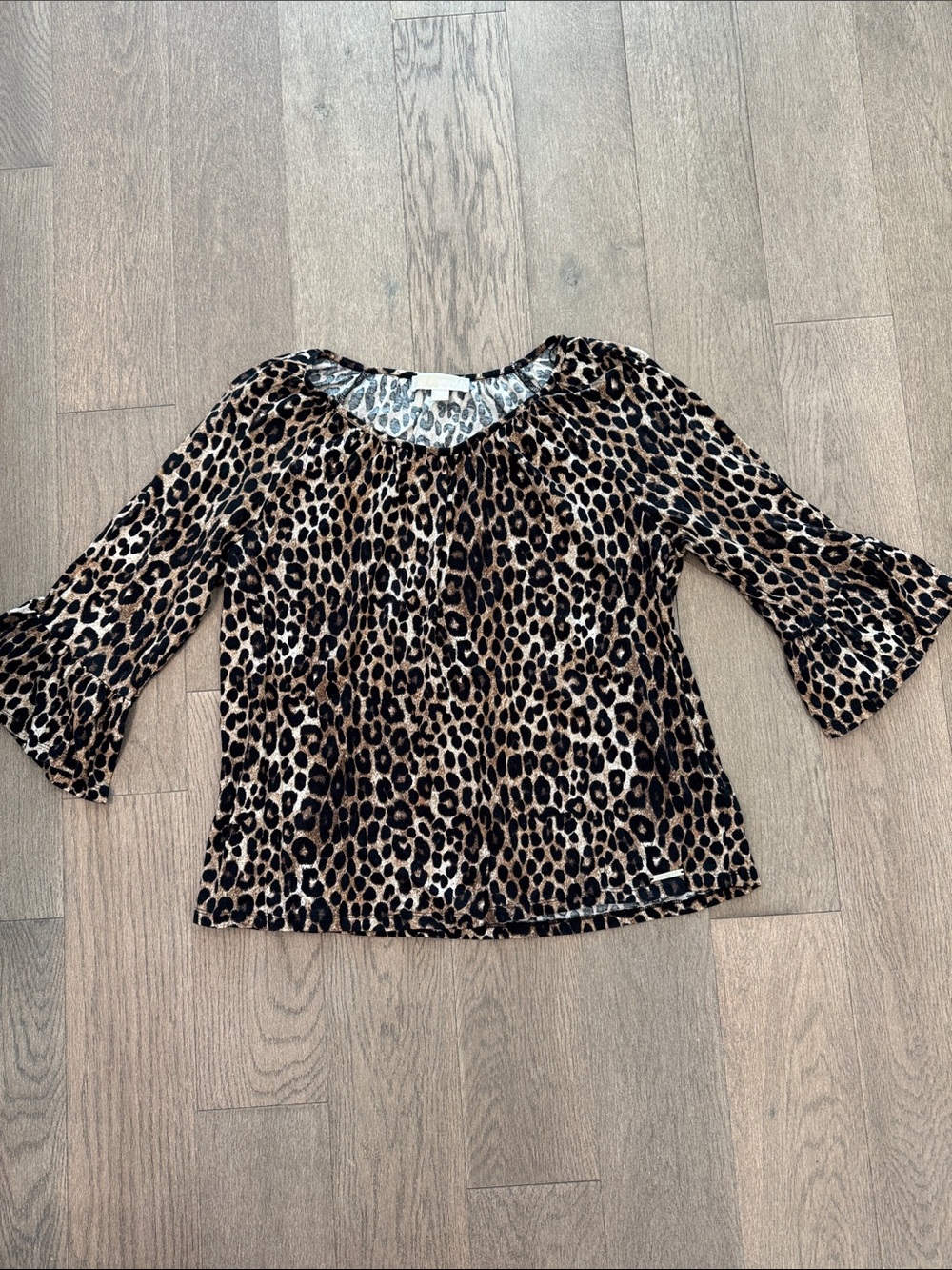 Michael Kors Leopard 3/4 Bell Sleeve Shirt Women’s Large Animal Print Blouse - Picture 13 of 13